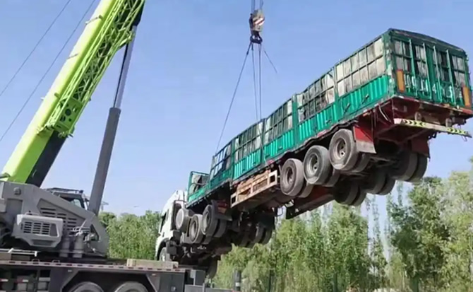 九原区道路脱困救援案例